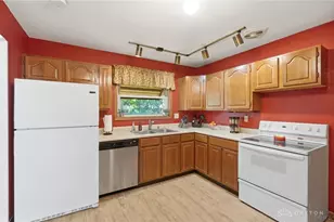 4749 Archmore Dr, Kettering, OH 45440 - Photo 11