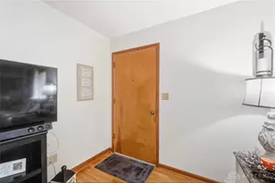 4749 Archmore Dr, Kettering, OH 45440 - Photo 3