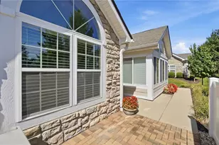 4706 Cobblestone Dr, Tipp City, OH 45371 - Photo 5