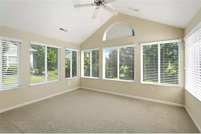 4706 Cobblestone Drive, Tipp City, OH 45371 - Photo 11
