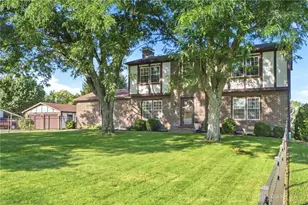 5375 S Hickory Ct, Lewisburg, OH 45338 - Photo 1