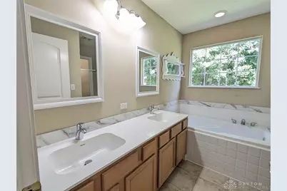107 Settlers Trail, Englewood, OH 45322 - Photo 17