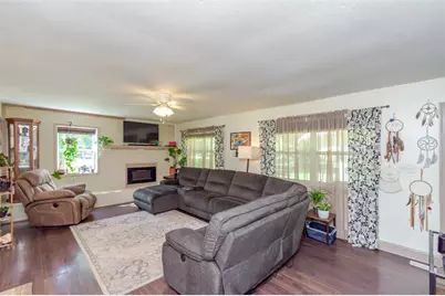 446 Woodside Drive, West Alexandria, OH 45381 - Photo 3