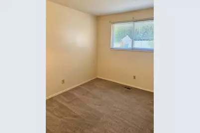 6566 Highbury Road, Huber Heights, OH 45424 - Photo 13