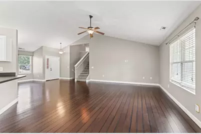 4660 Hialeah Park, Huber Heights, OH 45424 - Photo 13