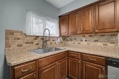 5623 Bayside Drive, Riverside, OH 45431 - Photo 11