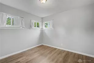 5623 Bayside Dr, Riverside, OH 45431 - Photo 15