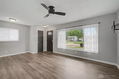 5623 Bayside Drive, Riverside, OH 45431 - Photo 7