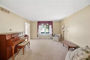 660 Golf View Ct, Vandalia, OH 45377 - Photo 9