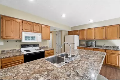 660 Golf View Court, Vandalia, OH 45377 - Photo 21