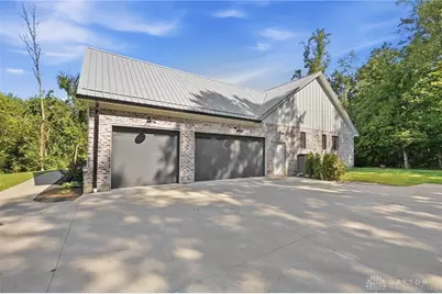 210 Blue Jay Way, Wilmington, OH 45177 - Photo 5