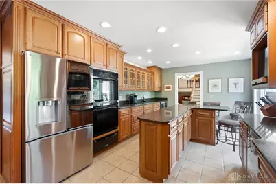 6320 Tomahawk Trail, Washington Twp, OH 45459 - Photo 15