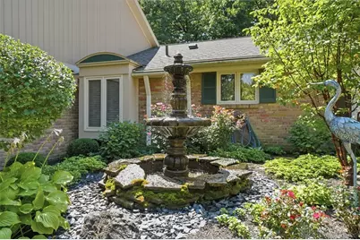 6320 Tomahawk Trail, Washington Twp, OH 45459 - Photo 3