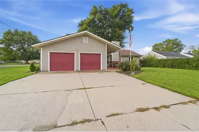 985 Saint Clair Avenue, Hamilton, OH 45015 - Photo 1