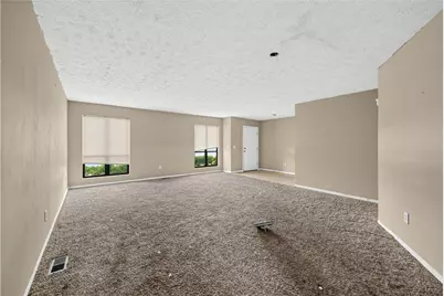 6636 Portrait Drive, Dayton, OH 45415 - Photo 3