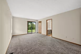 6636 Portrait Dr, Dayton, OH 45415 - Photo 7