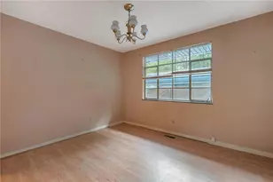 21 Lynn Rae Cir, Dayton, OH 45458 - Photo 7