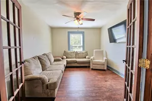 2808 Martel Dr, Dayton, OH 45420 - Photo 7