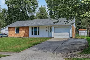 3746 Marion Dr, Enon Vlg, OH 45323 - Photo 3