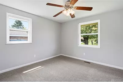 7700 Remmick Lane, Huber Heights, OH 45424 - Photo 15