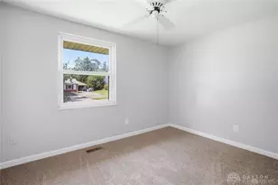 7700 Remmick Ln, Huber Heights, OH 45424 - Photo 13