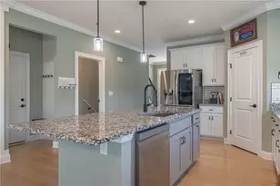 2687 W Millstone Dr, Kettering, OH 45420 - Photo 9