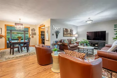 829 Lovetta Drive, Kettering, OH 45429 - Photo 5