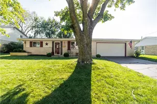 1039 Heathwood Dr, Englewood, OH 45322 - Photo 1