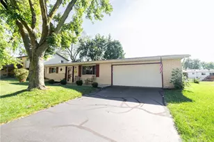 1039 Heathwood Dr, Englewood, OH 45322 - Photo 3