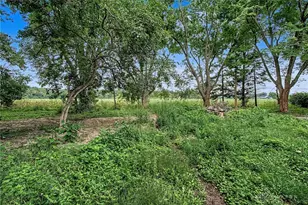 7865 Newbury Rd, Tipp City, OH 45371 - Photo 47