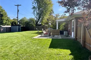 935 Gardner, Kettering, OH 45429 - Photo 19