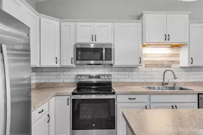 12013 Westland Court, Cincinnati, OH 45251 - Photo 15
