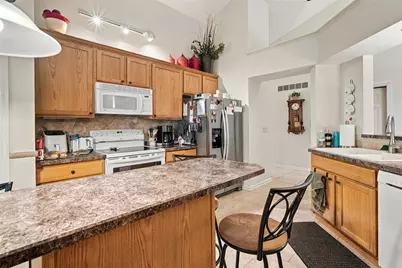 6901 Wembley Circle, Centerville, OH 45459 - Photo 15