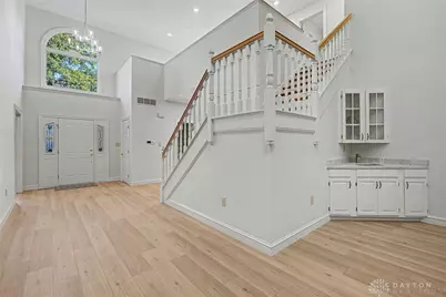 889 Timberlake Court, Dayton, OH 45429 - Photo 9