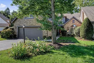 889 Timberlake Ct, Dayton, OH 45429 - Photo 3