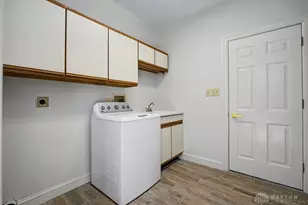 889 Timberlake Ct, Dayton, OH 45429 - Photo 49