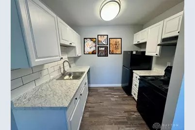 3217 Wilmington Pike, Dayton, OH 45429 - Photo 7