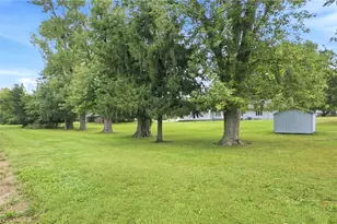 109 Edgewood Dr, Eaton, OH 45320 - Photo 7
