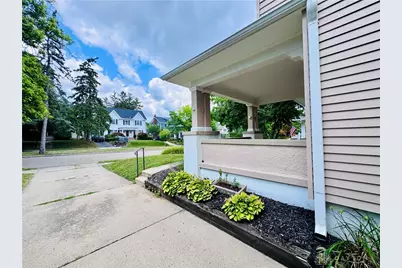 62 E Dixon Avenue, Oakwood, OH 45419 - Photo 7
