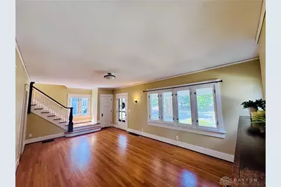 62 E Dixon Avenue, Oakwood, OH 45419 - Photo 13