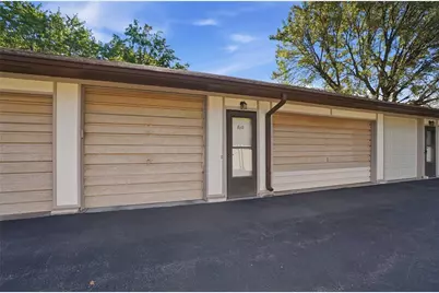 810 Pine Needles Drive, Dayton, OH 45458 - Photo 31