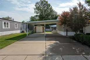 489 Oak Lawn Dr, Fairborn, OH 45324 - Photo 5