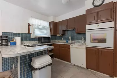 1706 Clovis Court, Dayton, OH 45417 - Photo 7