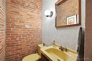 416 E 6th St, Dayton, OH 45402 - Photo 23