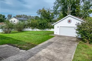 404 Bellaire Dr, Fairborn, OH 45324 - Photo 17