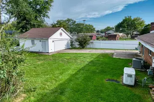 404 Bellaire Dr, Fairborn, OH 45324 - Photo 21