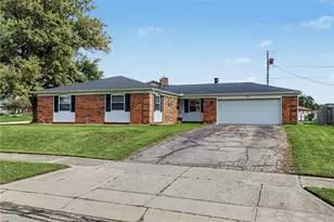 5575 Longford Rd, Huber Heights, OH 45424 - Photo 3