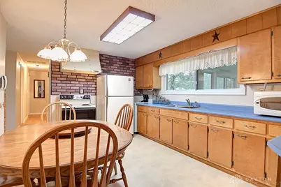 7819 Lyn Drive, Franklin, OH 45005 - Photo 7