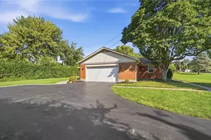 5691 Marshall Rd, Dayton, OH 45429 - Photo 3