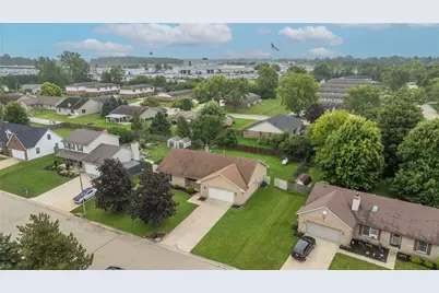 3334 Magnolia Drive, Troy, OH 45373 - Photo 5